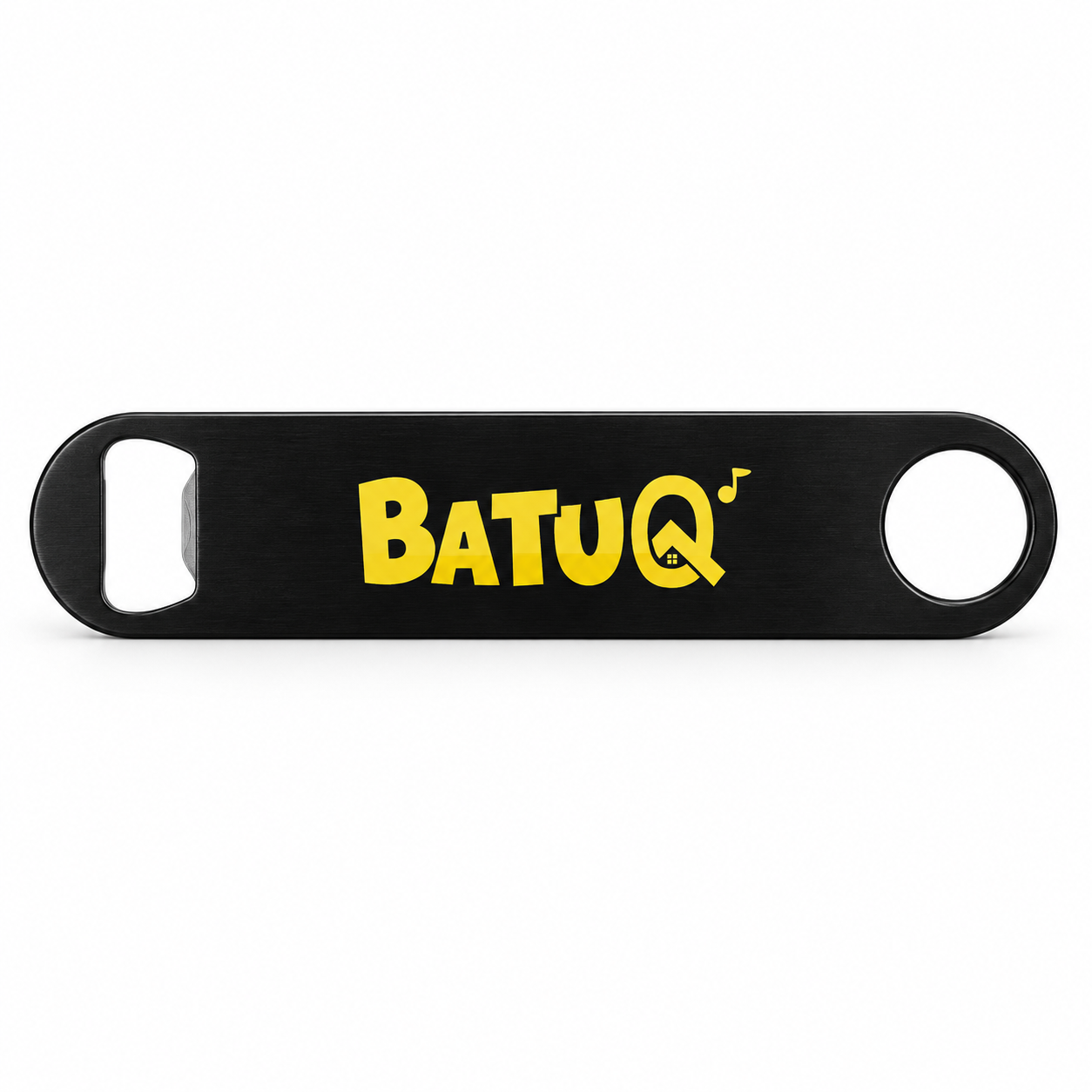 Abridor de Garrafas Batuq, nome batuq em amarelo no corpo, em fundo branco.