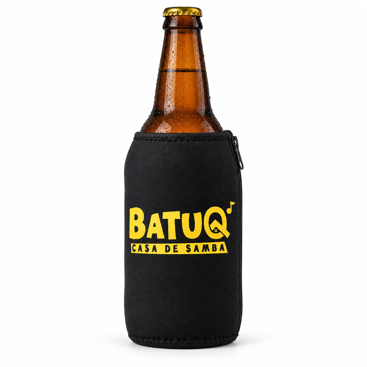 Capa de Garrafa Batuq Casa de Samba, logo completo amarelo na frente, em fundo branco.